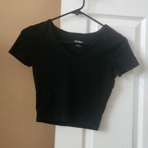 Black Cropped Tee